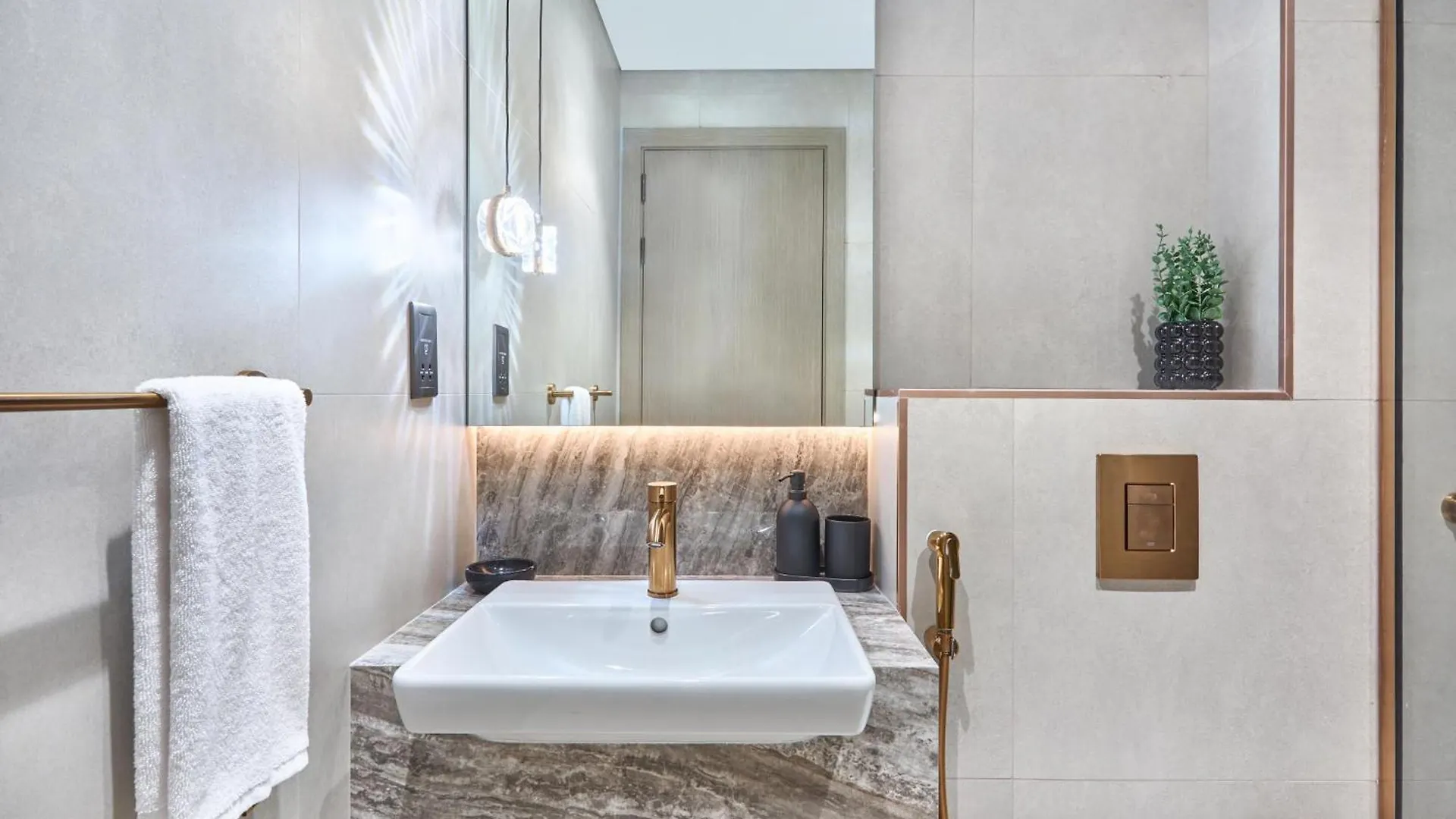 Lux High-Rise Studio 12Th Floor Westwood Grande Dubai 0*,  United Arab Emirates
