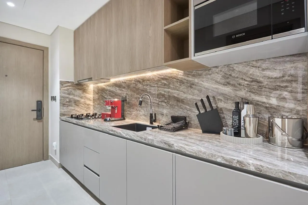 Lux High-Rise Studio 12Th Floor Westwood Grande Dubai Apartment
